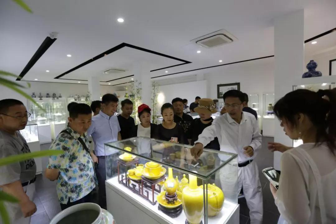 微信图片_20191113170543.jpg 微信图片_20191113170543.jpg